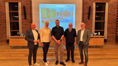 (v. l.) Michael Hannebacher, Thomas Walter, Benjamin Hartmann, Jens Neumann und Frank Quell informierten die Bürger:innen.