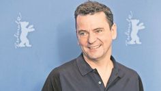 Regisseur Christian Petzold konnte mit „Roter Himmel“ viele Kritiker:innen überzeugen.