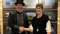 Frank Koß und Britta Lütjen freuen sich auf die weitere Zusammenarbeit.