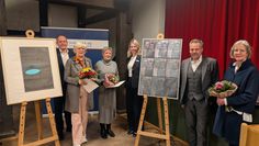 Jan Mackenberg (Volksbank), Susanne Fasse (zweiter Platz), Ursula Barwitzki (erster Platz), Stefanie Kase (Volksbank), Michael Kersting (Volksbank) und Katrin Schütte (Kunstverein Osterholz)
