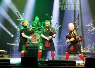 Konzert-Foto der Band Red Hot Chilli Pipers