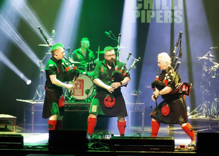 Konzert-Foto der Band Red Hot Chilli Pipers