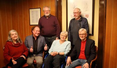 Almut Bärwolff (Schriftführerin), Hans Luettke (Stv. Vorsitzender), Manfred Bordiehn (Vorsitzender), Hela Neumann (Schatzmeisterin), Peter Sauerzapfe (Kassenprüfer), Wilfried Riggers (2.stv. Vorsitzender)