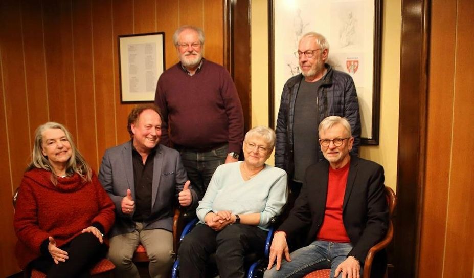 Almut Bärwolff (Schriftführerin), Hans Luettke (Stv. Vorsitzender), Manfred Bordiehn (Vorsitzender), Hela Neumann (Schatzmeisterin), Peter Sauerzapfe (Kassenprüfer), Wilfried Riggers (2.stv. Vorsitzender)