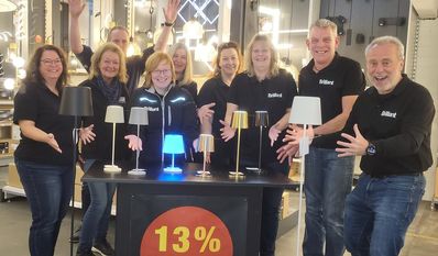 Die Mitarbeitenden freuen sich, den Kunden wieder einen großartigen Rabatt von 13 Prozent anbieten zu können.