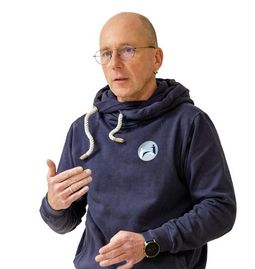 Frank Wooßmann hilft seit 2016 Menschen und Institution, sich nachhaltig zu entwickeln.