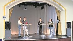 Die Teilnehmer:innen der zweiten Runde debattierten über eine staatliche Bezuschussung des Führerscheins von Ehrenamtlichen.