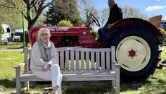 Ulrike Römer vom Lions-Club Worpswede und Sascha Zühlke vom PDCE am Hammestrand