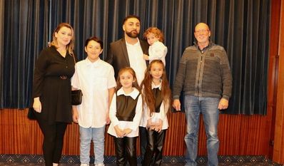 Mirveta Bislimi und Mohamed Ali mit ihren vier Kindern übernehmen das Landhaus von Andreas Gerdes.