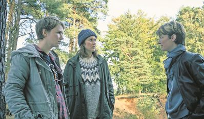 Marlene Morries (Bildmitte)bei den Dreharbeiten in der Region.