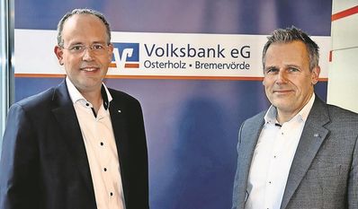 Die Vorstandsmitglieder Jan Mackenberg und Michael Kersting sind mit dem Ergebnis für 2023 zufrieden.