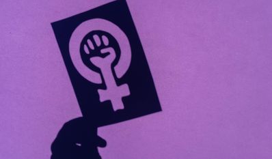 Gegen das Patriarchat und Sexismus. Wozu Prostitution zählt - darüber streiten Feministinnen seit den 70er Jahren.