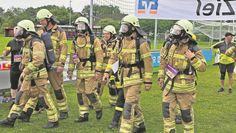 Die Freiwillige Feuerwehr Pennigbüttel startete in voller Montur den Lauf.