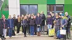 Die Klasse 6a rettete gemeinsam viele Tiere und Pflanzen aus dem Schulteich.