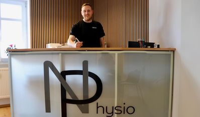 Niklas Pascher bietet seinen Patienten alle Behandlungsmöglichkeiten eines Physiotherapeuten an.