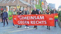 Die Bremervörder:innen Jana Basilon (links in blau), Marco Prietz (Bildmitte) und Sven Kielau (Geestequelle) gingen mit gutem Beispiel ganz vorn voran.