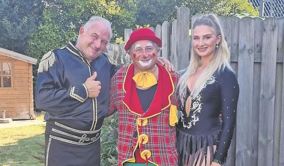 Kalli Köllner (li.) kommt mit seinem Team und vielen Plänen zurück aus dem Winterlager in Rumänien.