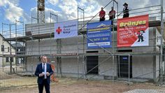 Marcus Oberstedt, stellvertretender Präsident des DRK Kreisverbandes Osterholz beim Richtfest.
