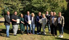 Sowohl die Bezirksschornsteinfeger als auch die Verwaltung freuen sich auf die weitere Zusammenarbeit.