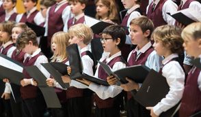 Die Jungen machen bei ihrer Jubiläumsreise auch Halt in Bremervörde.
