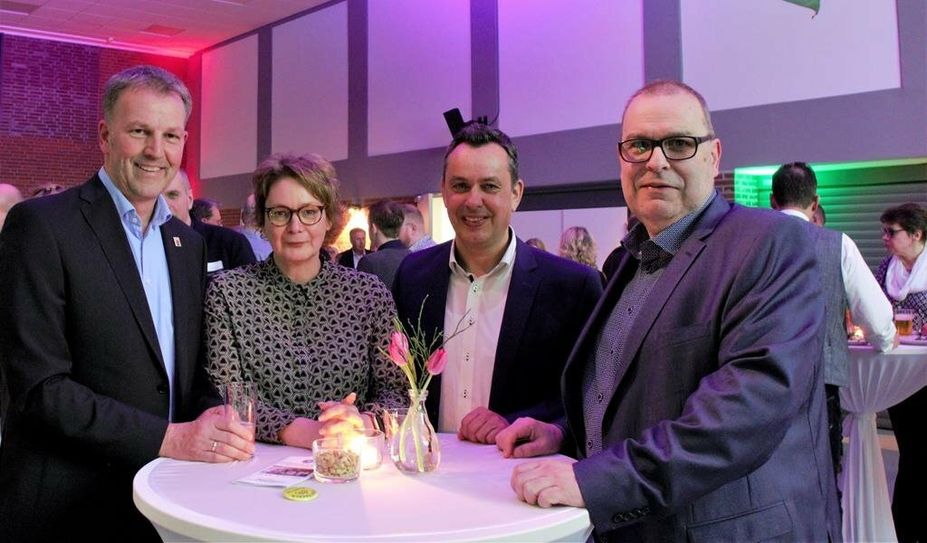 Bürgermeister Guido Dieckmann (v. li.) freute sich über den Besuch von Innenministerin Daniela Behrens (SPD), Oliver Lottke (Landtagsabgeordneter SPD) und Landrat Thorsten Krüger (SPD).