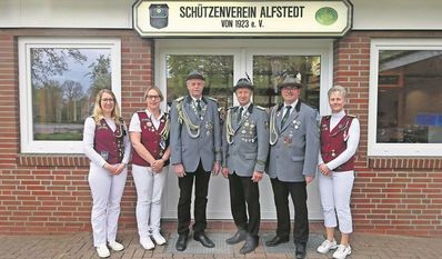 Der Vorstand des Schützenvereins Alfstedt freut sich auf die Feierlichkeiten anlässlich des 100-jährigen Jubiläums.