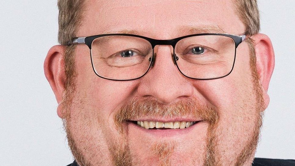 Bernd Wölbern (SPD), 56 Jahre alt, Diplom-Biologe aus Wohnste. Seit 2021 Landtagsabgeordneter.