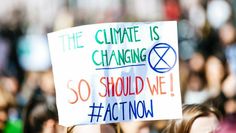 Entschiedenes Handeln in der Klimakrise fordern Aktivistinnen und Wissenschaftler:innen schon lange - den Teilnehmer:innen der Klimakonferenz COP27 traut es fast niemand zu. Foto: pexels.com/Markus Spiske