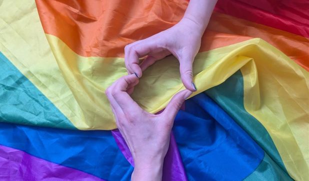 Trans*Net OHZ wurde von Ilka Christin Weiß gegründet, die seit 2013 offen als Frau lebt. Ihr Netzwerk ist eine Form praktischer Solidarität von trans* Menschen.