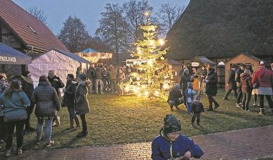 Der Runde Tisch Kutenholz und die Aussteller:innen freuen sich auf einen schönen Weihnachtsmarkt.