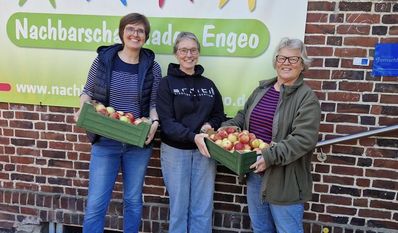 Auch Sabine Schneider (Mitte) ist dankbar über die Unterstützung von Jana Basilon (links) und Marion Kaiser.