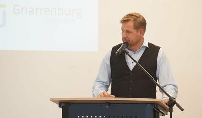 Marc Breitenfeld begrüßte rund 40 Gäste zum „runden Tisch“.