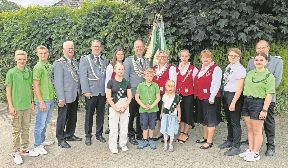 Das amtierende Königshaus freut sich auf ihre eigenen „Six Days“ in Form des Schützenfestes.