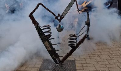 Die Herzskulptur von Kunstschmied Ralf Schiefbahn.