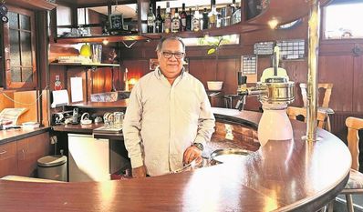 Baldev Singh betreibt inzwischen seit 20 Jahren die Pizzeria und Bar Nanak in Hesedorf und hat viele zufriedene Stammgäste.