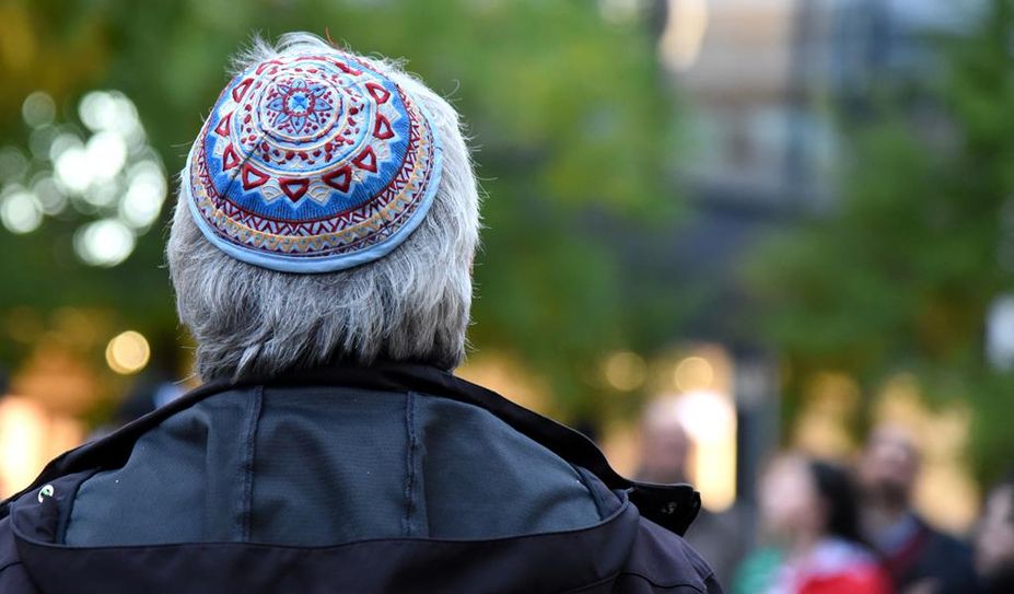 Für Juden wird es seit dem 7. Oktober schnell zum Verhängnis, wenn sie öffentlich ein Kippa tragen.