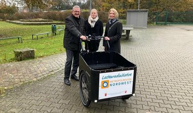 Das geförderte E-Lastenrad wird ab Januar für ein halbes Jahr vom Verein „Hu‘e Mobil“ in Ritterhude genutzt. Foto: Landkreis Osterholz