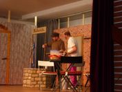 Das Theaterstück wird beim Publikum für viele Lacher sorgen.