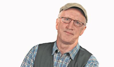 Jens Wagner weiß mit seinem Publikum umzugehen und ist für jeden Schnack zu haben.