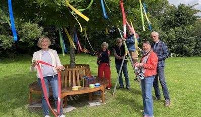 Der Verein „Scharmbeckstotel bewegt“ lädt zum neuen Mittsommerfest ein.