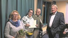Ritterhude (eb). Vor kurzem fand die Jahreshauptversammlung des Wassersportvereins Ritterhude e. V. im Hamme Forum statt. Der erste Vorsitzende Gerd Möckel ehrte Claudia Kliem, Herbert Hüttemeyer und Enno Meier für ihre 50-jährige Mitgliedschaft. Heike Möckel wurde für ihre ehrenamtlich geleistete Arbeit geehrt. 
Bei den Wahlen wurde Jens Lübbert zum Jugendwart gewählt. Martin Möckel übernahm das Amt de Kassenwarts und Eugen Teske wurde für das Amt des zweiten Vorsitzenden bestimmt.