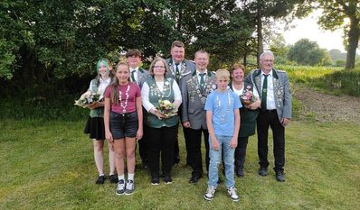 Die neuen Majestäten wurden beim Schützenfest gebührend gefeiert.