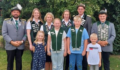 Die aktuellen Würdenträger sind schon jetzt voller Vorfreude auf das anstehende Schützenfest.