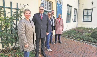 Sowohl die Mitarbeitenden des Landkreises als auch die des Museusm arbeiten gemeinsam daran, das neue Depot zu verwirklichen.