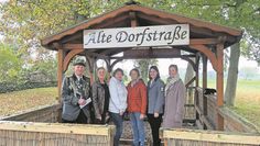 Abbenseth (uml). ) Der zweite Abbensether Höfe Flohmarkt lockte zahlreiche Besucher und Schnäppchenjäger an und wurde zu einem großen Erfolg. Neben dem vielfältigen Angebot an Flohmarktwaren gab es auch eine Vielfalt an Kulinarik. Ein besonderes Highlight war das Kaffee- und Kuchenbuffet, dessen Erlös einem guten Zweck zugutekommt. Dank der großen Nachfrage und großzügigen Unterstützung der Besucher konnten 300 Euro an die Kinderkrebshilfe Hamburg (UKE) gespendet werden. Auch der Schützenverein Abbenseth e.V. erhielt eine Spende von 200 Euro.