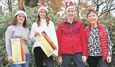 Der Advent kann kommen: (v.l.) Melanie Ramos, Rebecca Walter, Martin und Helma Schröder sind gewappnet.