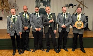 (v. l.): Mark Zittlau (2. Vorsitzender), Nils Glaubke (1. Vorsitzender), Christian von Kneten, Hans-Michael Klein, Mirko Antholz und Mirco Roskamp