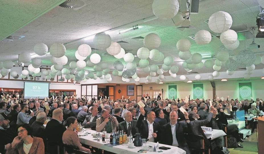 Rund 400 Mitglieder und Gäste kamen jüngst auf Einladung der RAISA in Harsefeld zusammen.