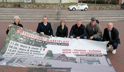 Freuen sich auf die Veranstaltungsreihe: Bürgermeister Jürgen Kuck (2.v.l.) mit dem mitwirkenden Akteuren.