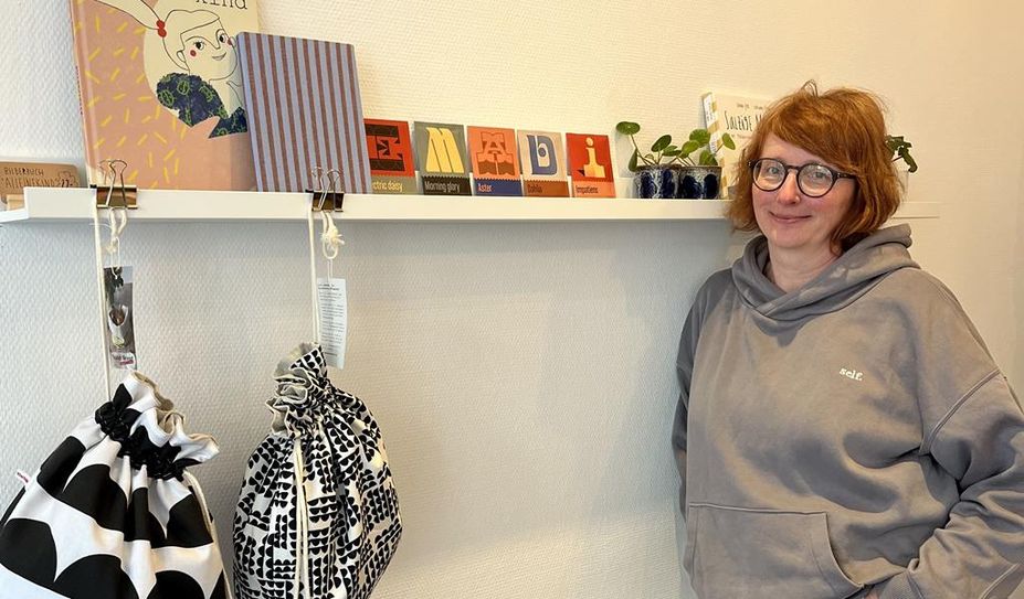 Illustratorin Corinna Schmelter-Pourian.